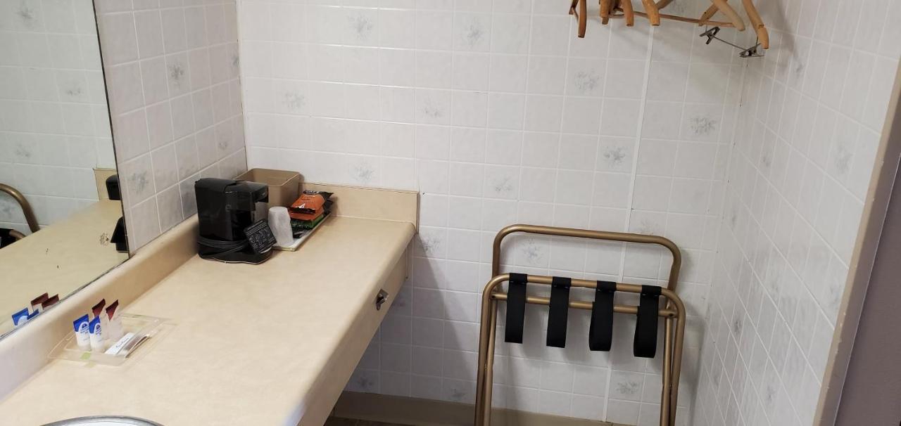 Brooks Motel Norton Zewnętrze zdjęcie